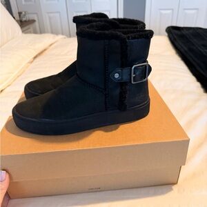 UGG Black Mid-Calf Boots with Strap